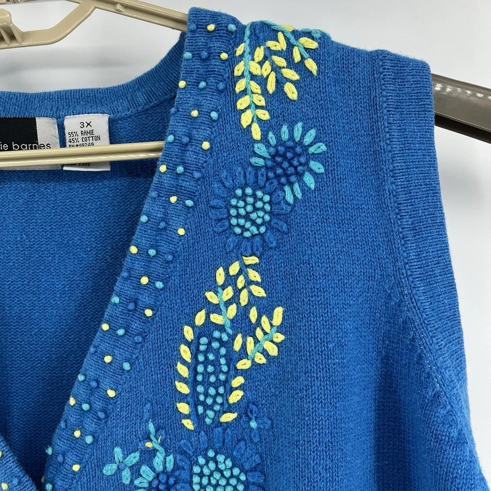 Maggie Barnes Women's Plus 3X Sweater Vest Blue Floral Embroidered Grandma Core